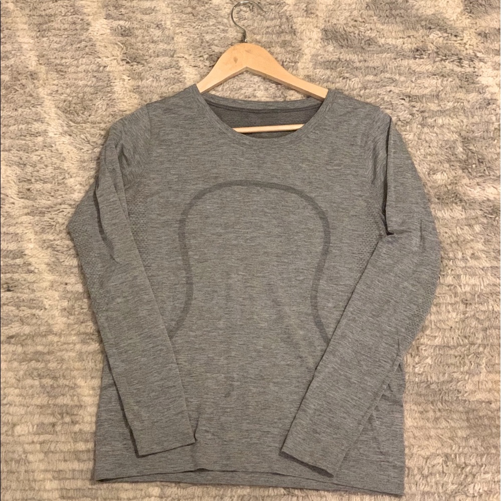 Lululemon Swiftly Breath Long Sleeve, Sz 6